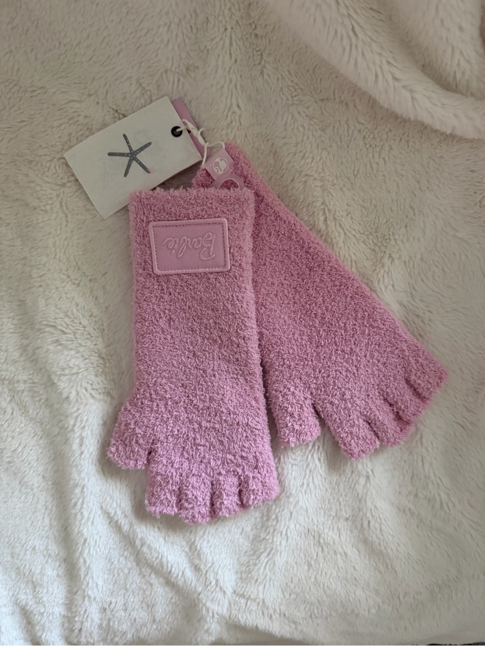 Barefoot Dreams Barbie Pink Fuzzy Fingerless Women’s Gloves